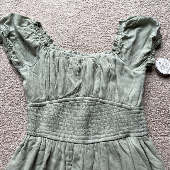 Hollister Saidie On Off Shoulder Tiered Sundress Dress Skort Sage Green Ruffle M - Picture 3 of 14
